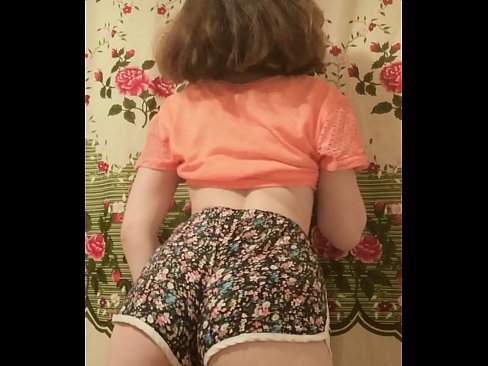❤️ Seksuali jauna mažylė nusimeta šortus prieš kamerą Porno fb prie lt.ixiporn.ru ❌️
