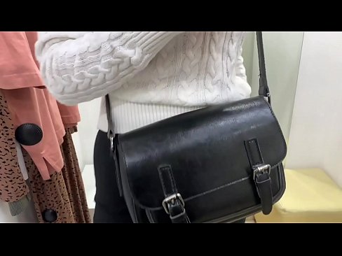 ❤️ Vieša jaunos kalės FeralBerry masturbacija su dildo aprangos kambaryje Porno fb prie lt.ixiporn.ru ❌️