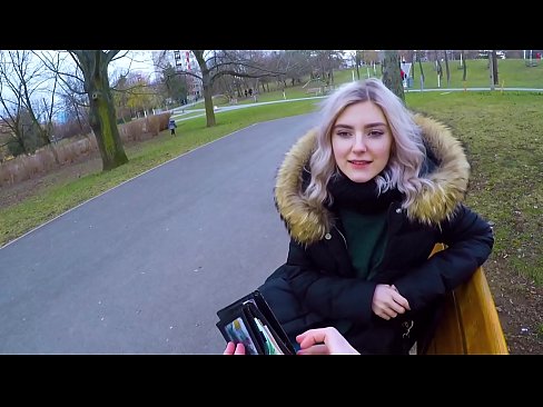 ❤️ Už pinigus nuryja karštą nepažįstamojo spermą - blowjob in the park by Eva Elfie Porno fb prie lt.ixiporn.ru ❌️